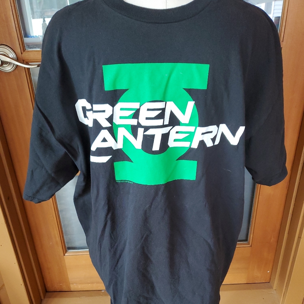 Green Lantern T-shirt Black Size XXL Lightly Worn Condition